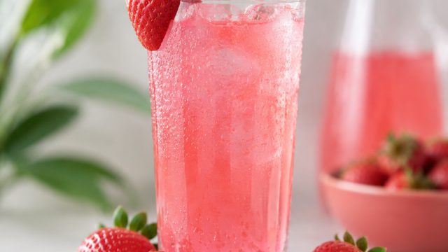 Tango Diversifies Its Beverage Selection with New Strawberry Flavor