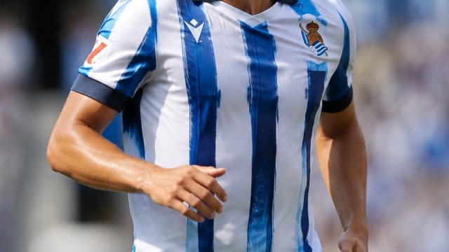 Newcastle Shifts Focus to Matias Fernandez-Pardo After Transfer Setback