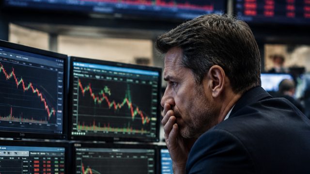 Market Trends: Tech Stocks Decline Amid Rising Investor Caution